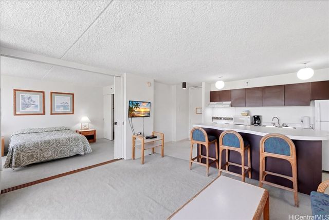 201 Ohua Avenue 711-T2, Honolulu, HI 96815