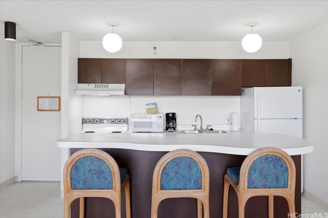 201 Ohua Avenue 711-T2, Honolulu, HI 96815