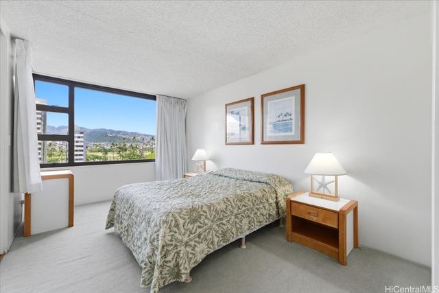 201 Ohua Avenue 711-T2, Honolulu, HI 96815