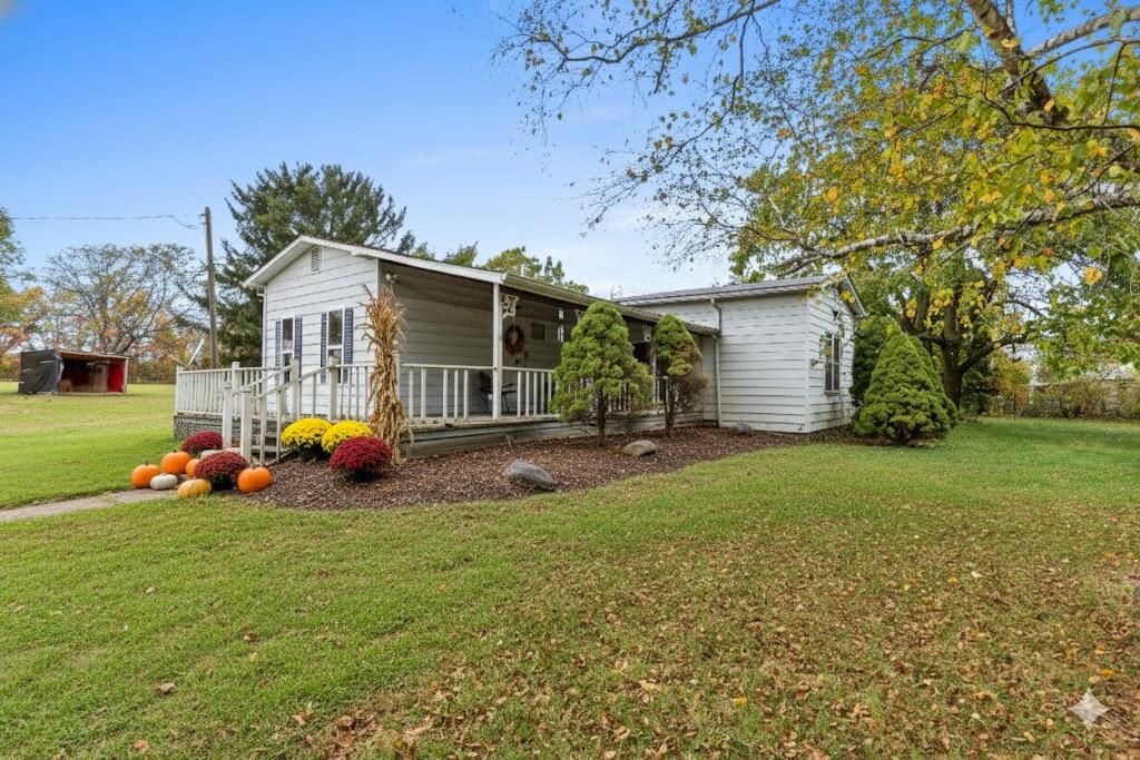 876 N Briggs Road, Butler Twp, MI 49082