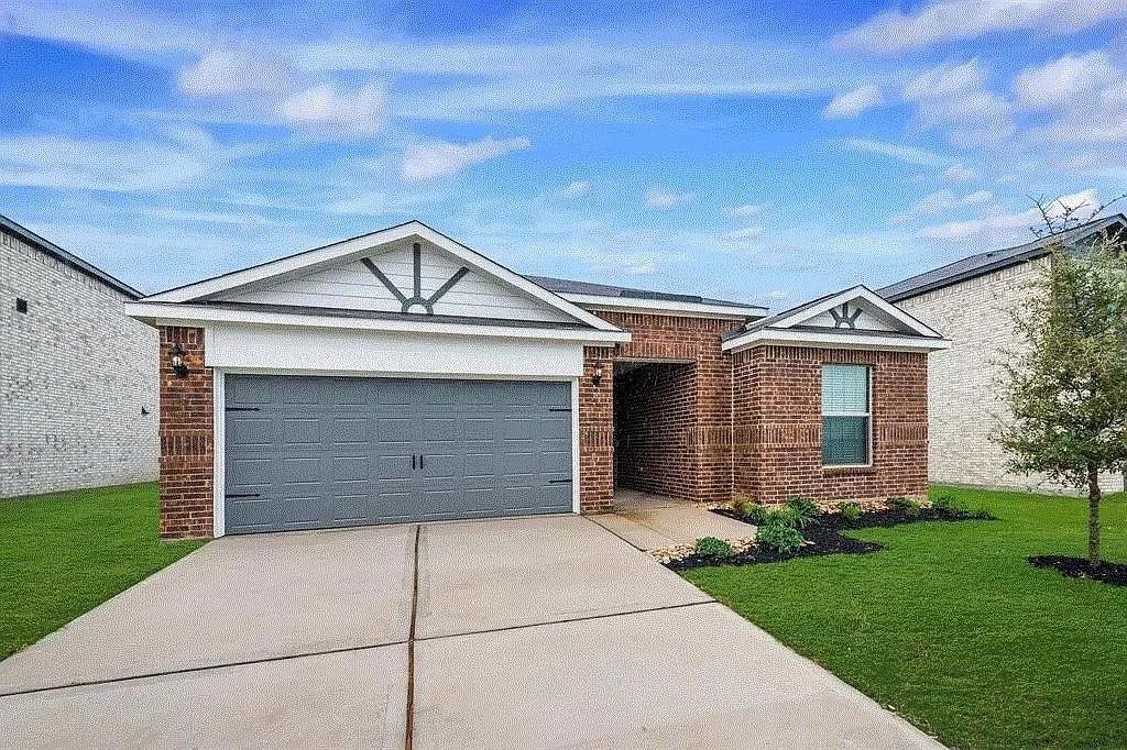 816 Mallorie Lane, Ferris, TX 75125