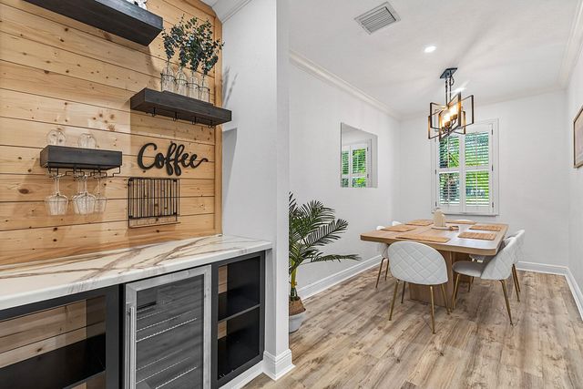 4890 Bonsai Circle 106, Palm Beach Gardens, FL 33418