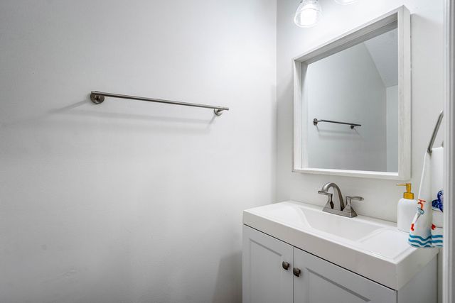 4890 Bonsai Circle 106, Palm Beach Gardens, FL 33418