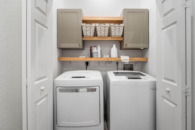 4890 Bonsai Circle 106, Palm Beach Gardens, FL 33418