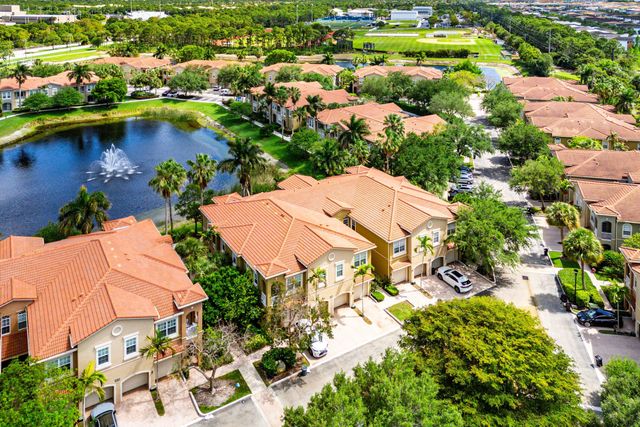 4890 Bonsai Circle 106, Palm Beach Gardens, FL 33418