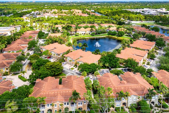 4890 Bonsai Circle 106, Palm Beach Gardens, FL 33418