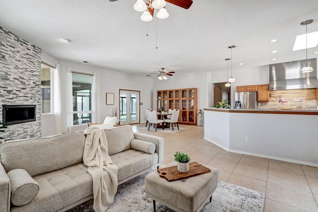 6702 Oersted Road NE, Rio Rancho, NM 87144