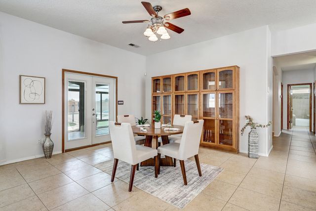 6702 Oersted Road NE, Rio Rancho, NM 87144