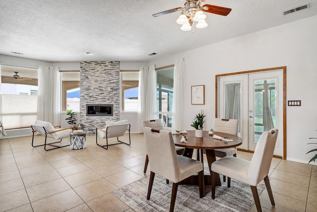 6702 Oersted Road NE, Rio Rancho, NM 87144