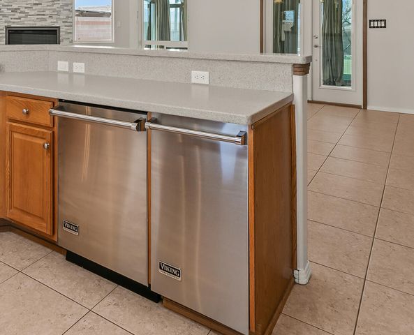 6702 Oersted Road NE, Rio Rancho, NM 87144