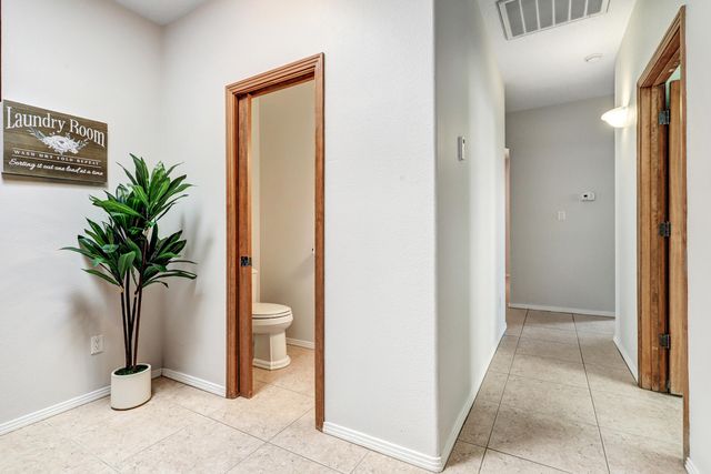 6702 Oersted Road NE, Rio Rancho, NM 87144