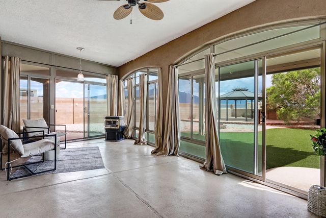 6702 Oersted Road NE, Rio Rancho, NM 87144