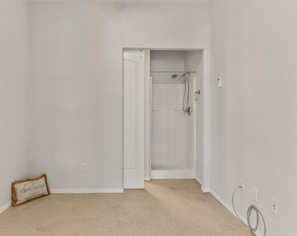 6702 Oersted Road NE, Rio Rancho, NM 87144