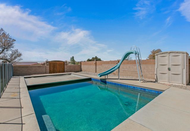 6702 Oersted Road NE, Rio Rancho, NM 87144