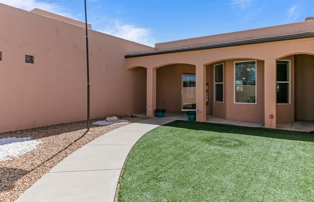 6702 Oersted Road NE, Rio Rancho, NM 87144
