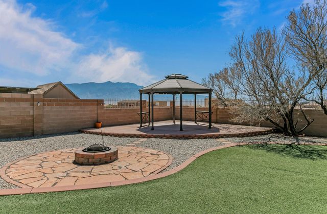 6702 Oersted Road NE, Rio Rancho, NM 87144