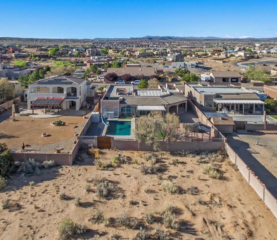 6702 Oersted Road NE, Rio Rancho, NM 87144