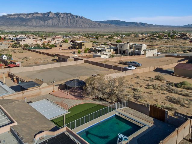 6702 Oersted Road NE, Rio Rancho, NM 87144