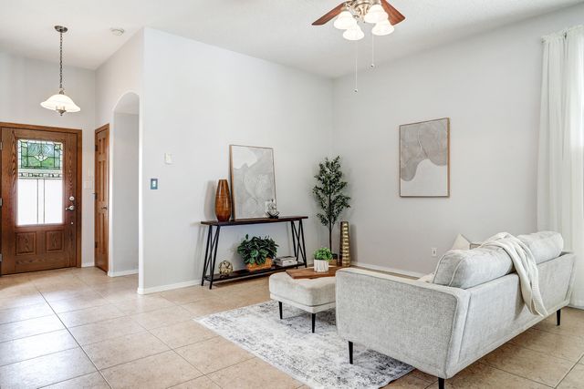 6702 Oersted Road NE, Rio Rancho, NM 87144