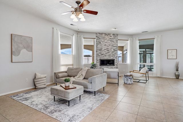 6702 Oersted Road NE, Rio Rancho, NM 87144