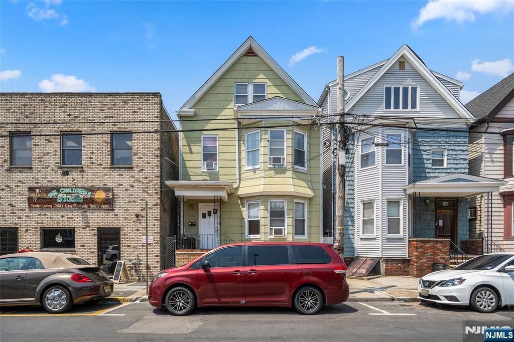 104 N 5th Street, Harrison, NJ 07029