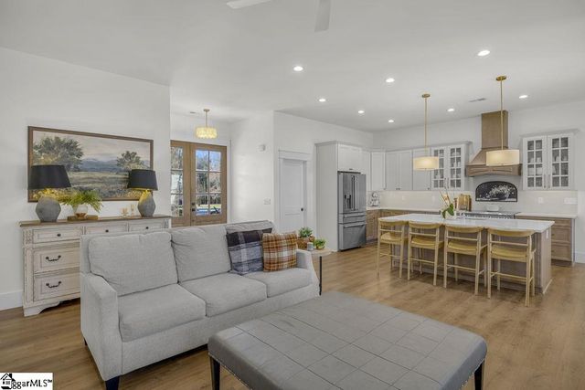 506 Highway 11, Landrum, SC 29356