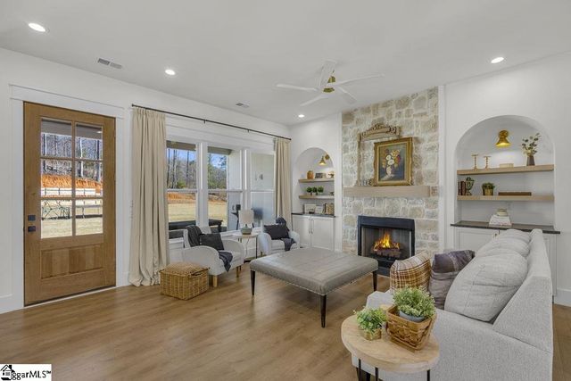 506 Highway 11, Landrum, SC 29356