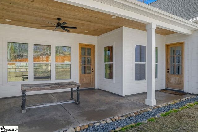 506 Highway 11, Landrum, SC 29356