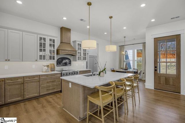 506 Highway 11, Landrum, SC 29356