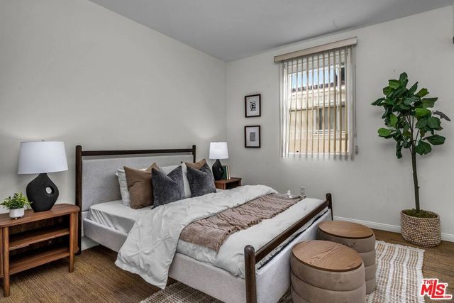 1100 S Clark Drive 201, Los Angeles, CA 90035