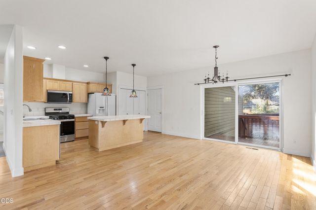 20653 Foxborough Lane, Bend, OR 97702