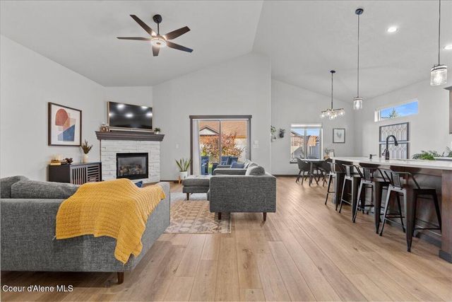 3049 E Cinder Ave, Post Falls, ID 83854