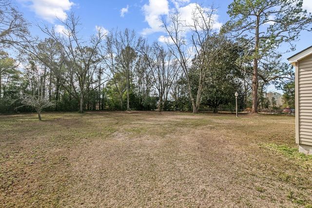 12068 E State Hwy. 52, Hartford, AL 36344