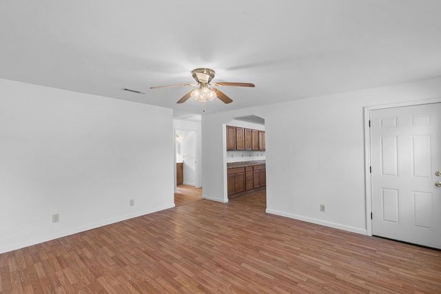 12068 E State Hwy. 52, Hartford, AL 36344