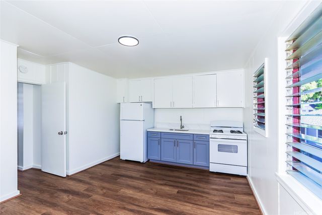 1719 Nuuanu Avenue 5F, Honolulu, HI 96817