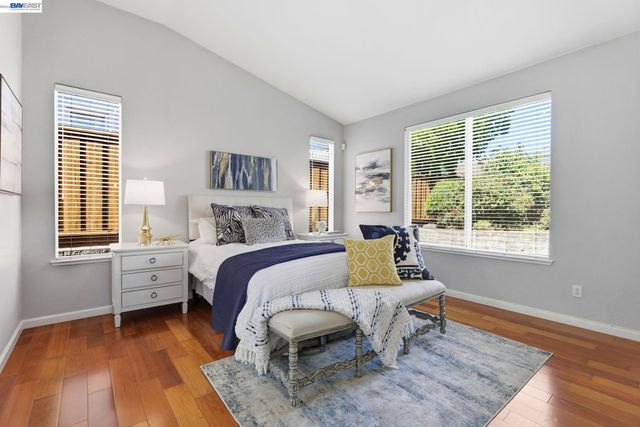 5315 Asterwood Dr, Dublin, CA 94568