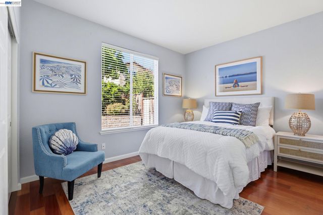 5315 Asterwood Dr, Dublin, CA 94568