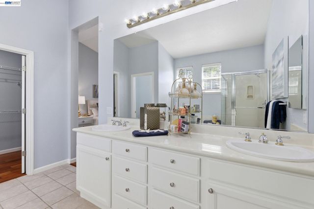 5315 Asterwood Dr, Dublin, CA 94568