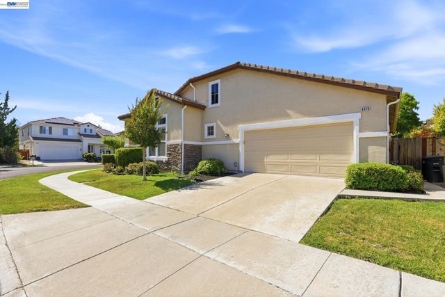 5315 Asterwood Dr, Dublin, CA 94568
