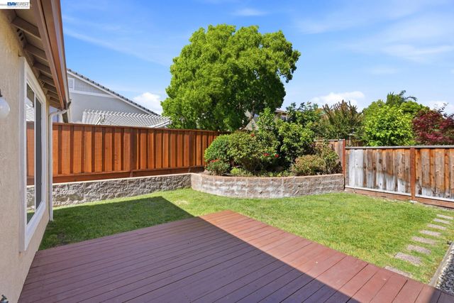 5315 Asterwood Dr, Dublin, CA 94568