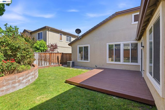 5315 Asterwood Dr, Dublin, CA 94568