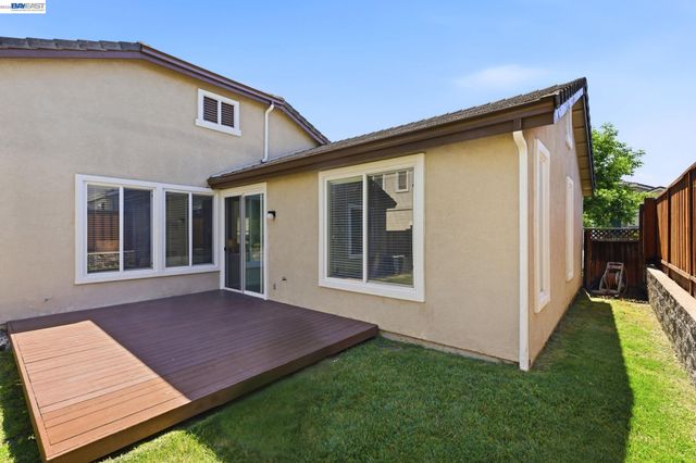 5315 Asterwood Dr, Dublin, CA 94568