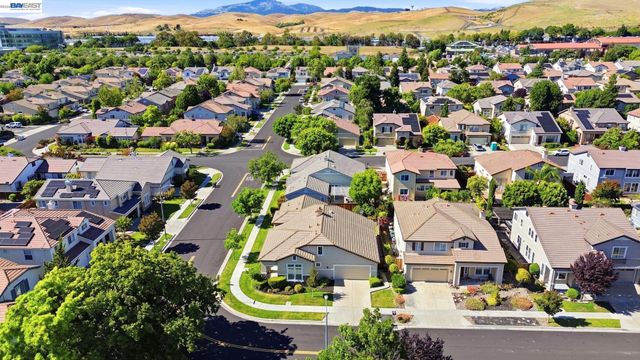 5315 Asterwood Dr, Dublin, CA 94568