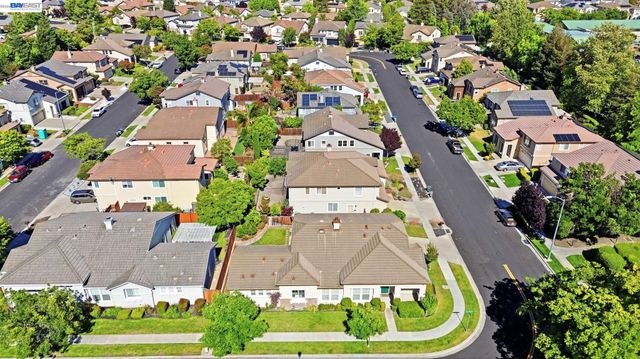 5315 Asterwood Dr, Dublin, CA 94568