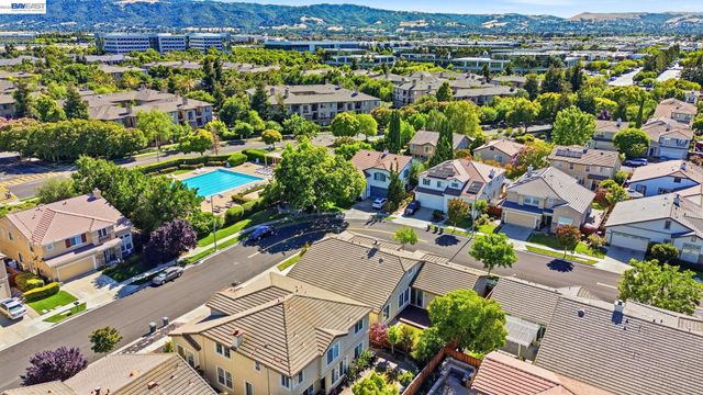 5315 Asterwood Dr, Dublin, CA 94568