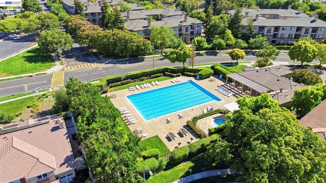 5315 Asterwood Dr, Dublin, CA 94568