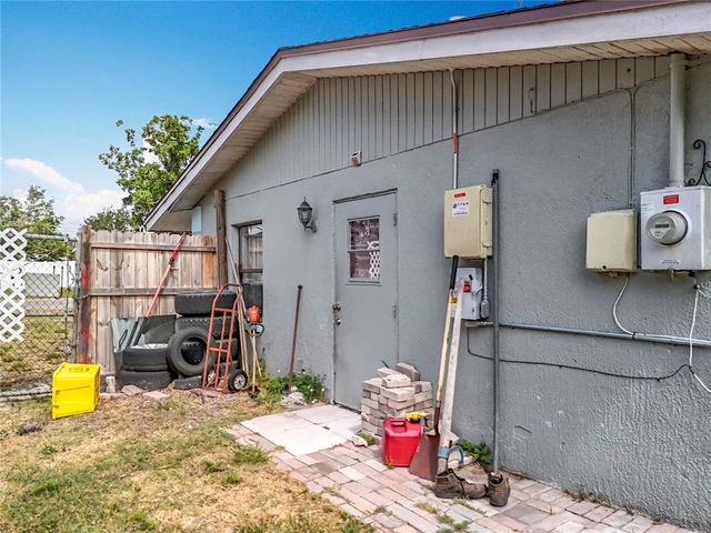 2571 EDMOND CIRCLE, Auburndale, FL 33823