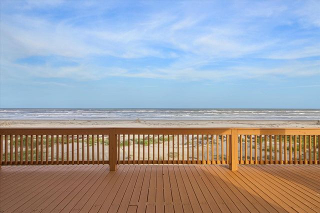 7974 Blue Water Highway CR257, Freeport, TX 77541