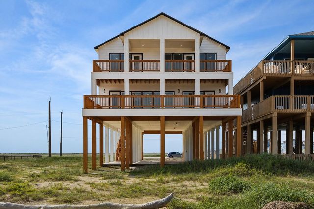 7974 Blue Water Highway CR257, Freeport, TX 77541