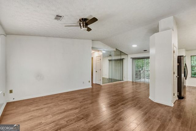 2032 Briar Trail Court SW, Atlanta, GA 30331